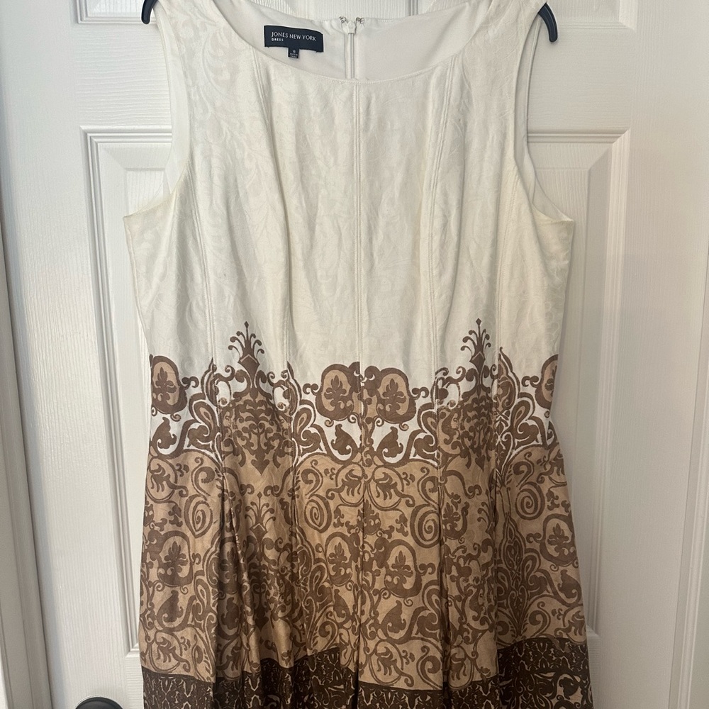 Jones New York adorable dress for any occasion!